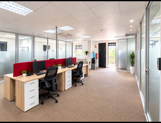 683M² OFFICE TO LET IN TYGER VALLEY